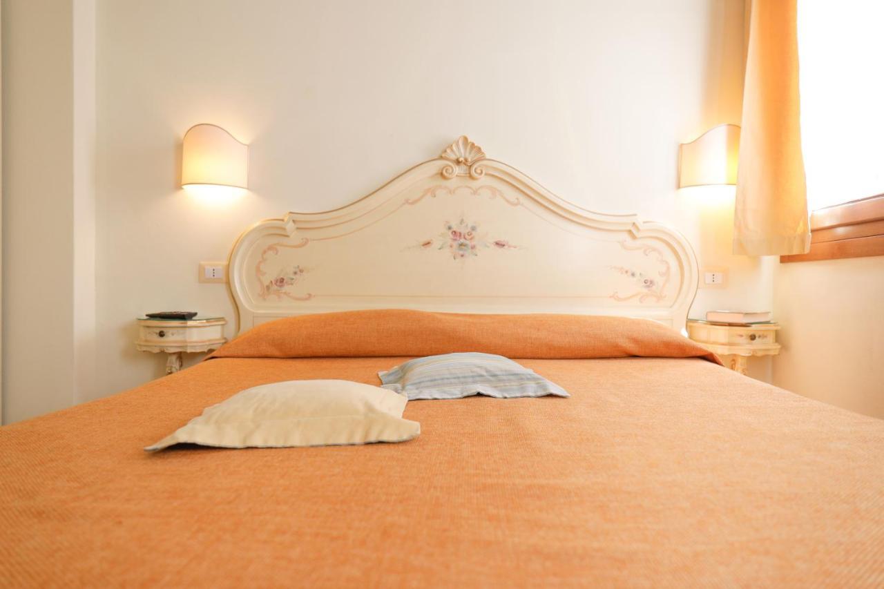Casa Vacanze Angolo 'Sconto Venedig Exteriör bild