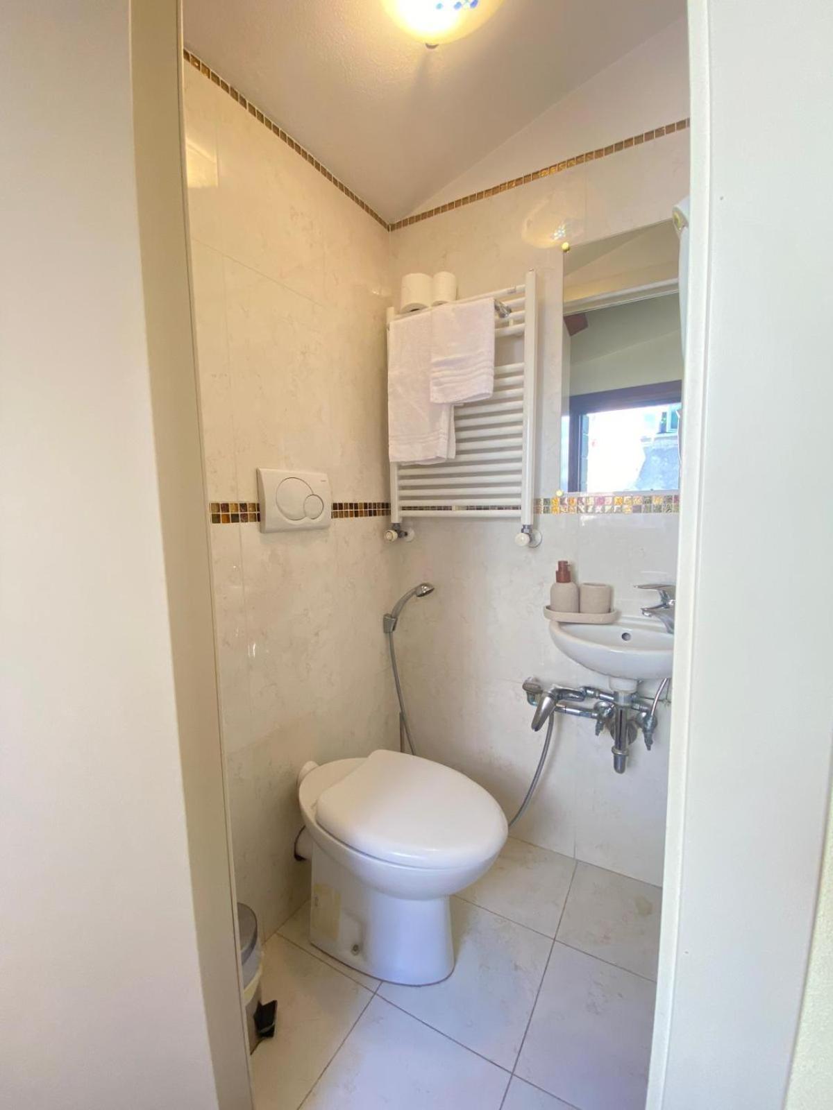 Casa Vacanze Angolo 'Sconto Venedig Exteriör bild