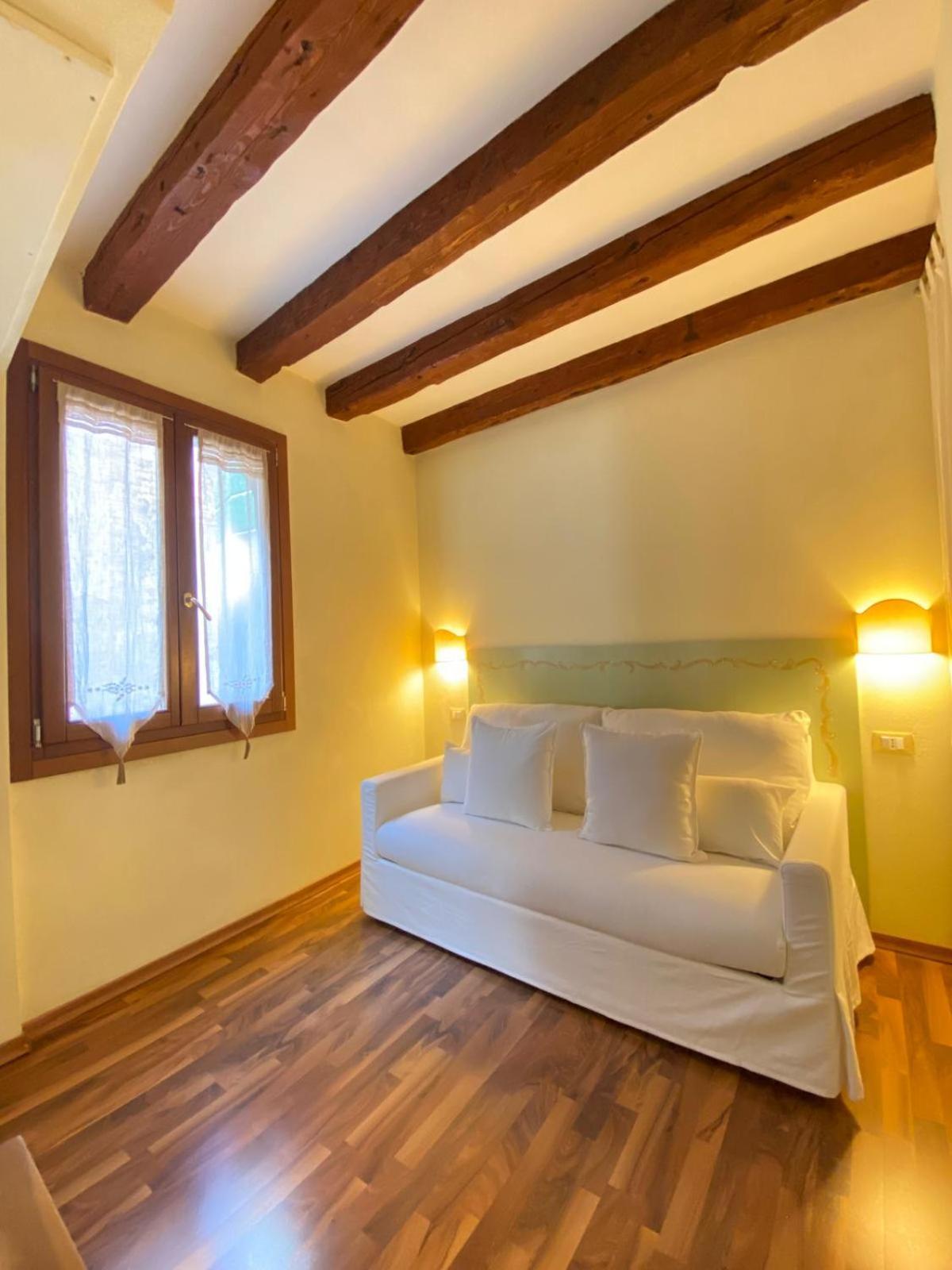 Casa Vacanze Angolo 'Sconto Venedig Exteriör bild