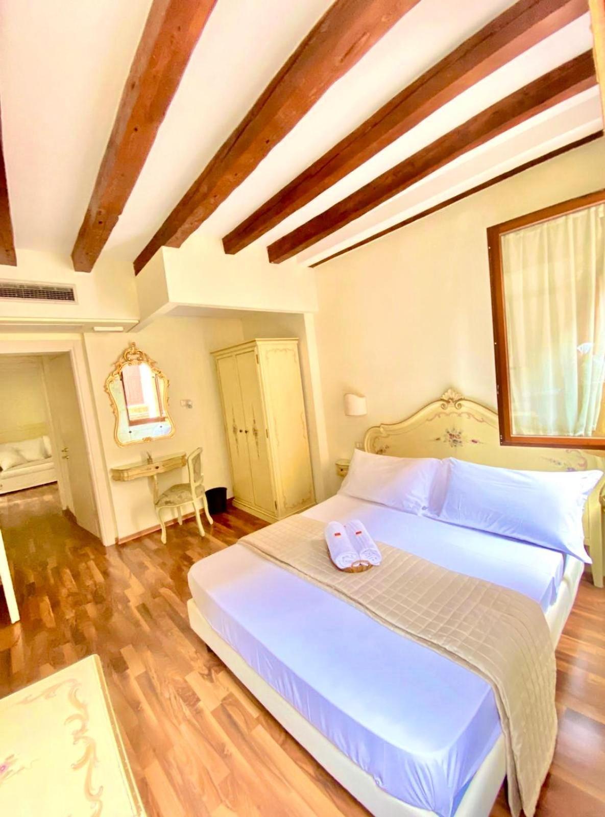 Casa Vacanze Angolo 'Sconto Venedig Exteriör bild