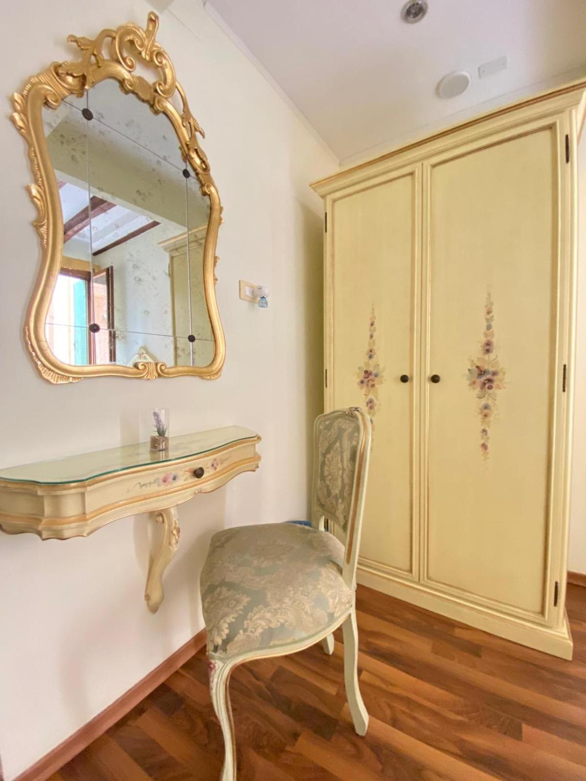 Casa Vacanze Angolo 'Sconto Venedig Exteriör bild